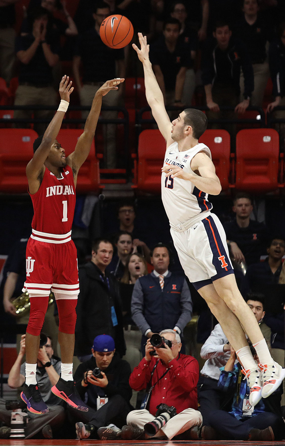 Illinois vs. Indiana mens basketball 2 3.7.19.jpg